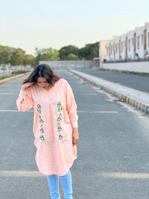 1 PIECE EMBROIDERED UNSTITCHED LAWN SHIRT