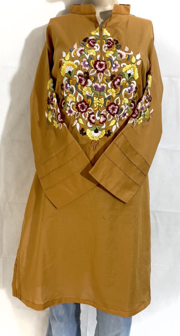 1 PC EMBROIDERED UNSTITCHED LAWN SHIRT